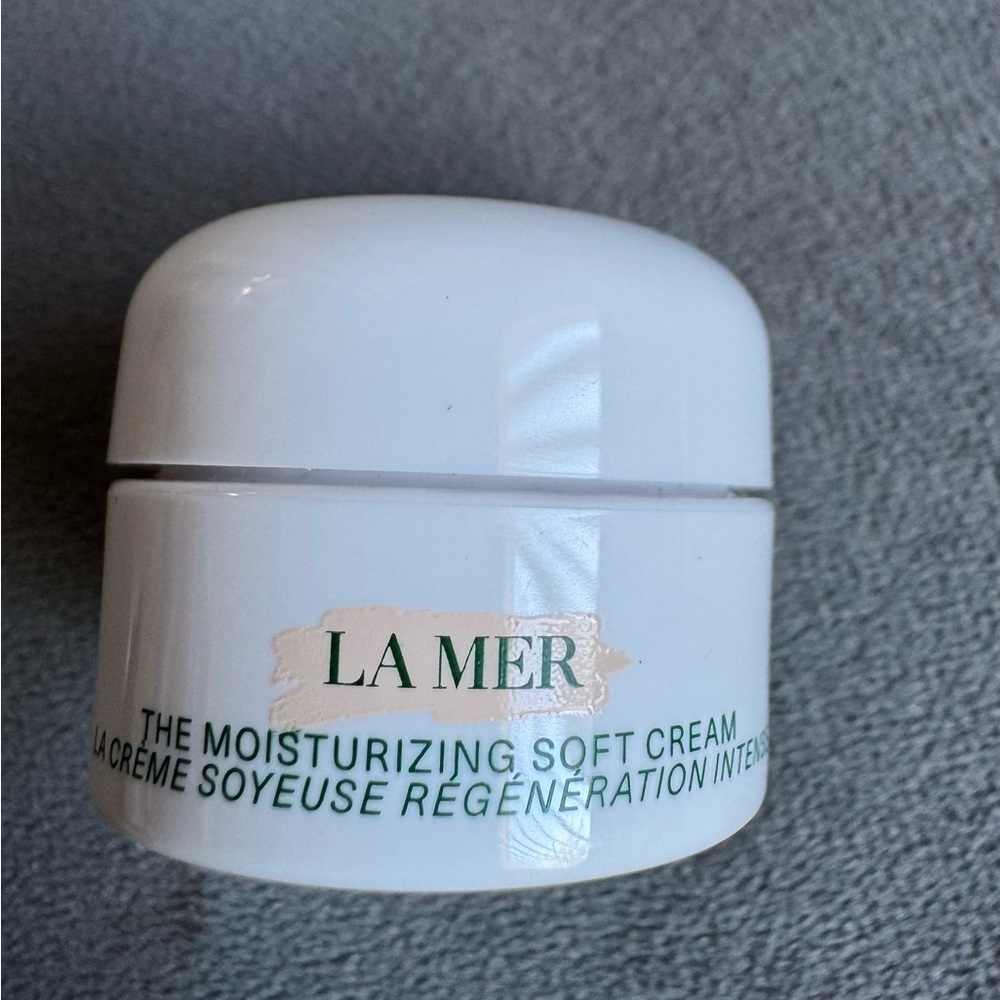 La Mer Moisturizing Soft Cream in Green Box - Picture 4 of 4